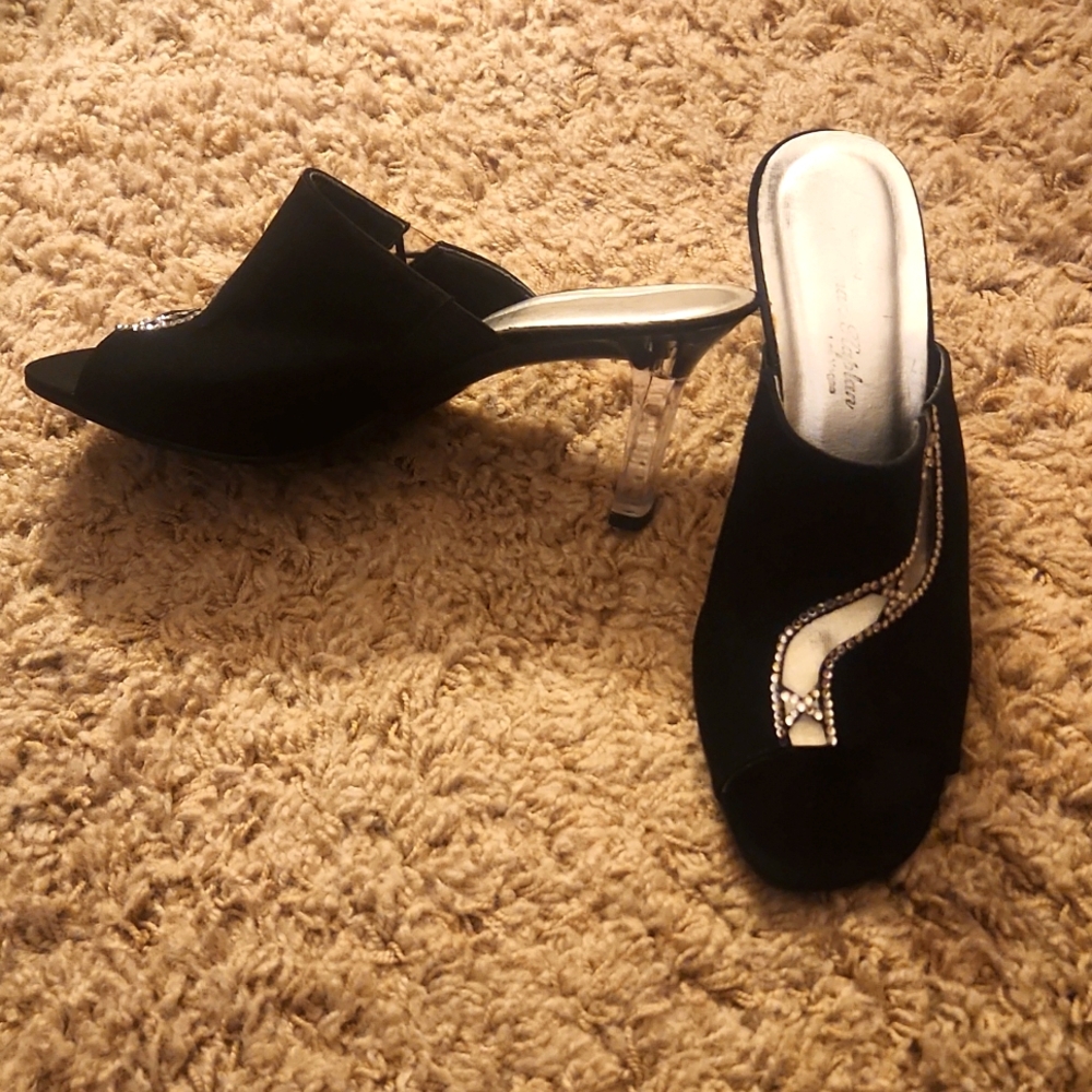 Norman Kaplan Las Vegas black & clear acrylic backless heel sandal. SZ. 6 1/2